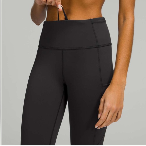 Lululemon Fast and Free Highrise Tight 25” in Black - Picture 3 of 8